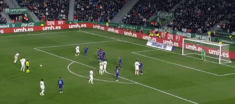 英媒：一名苏格兰球员膝盖受伤等待救护车近10小时，政府道歉