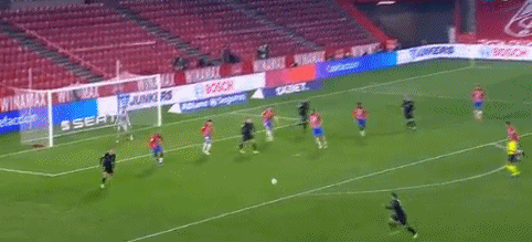 拜仁近11场欧冠均进球，阿森纳近12场主场小组赛／联赛全零封